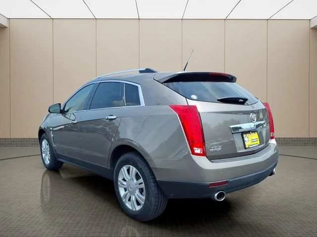 Used 2011 Gray Cadillac Luxury image 10