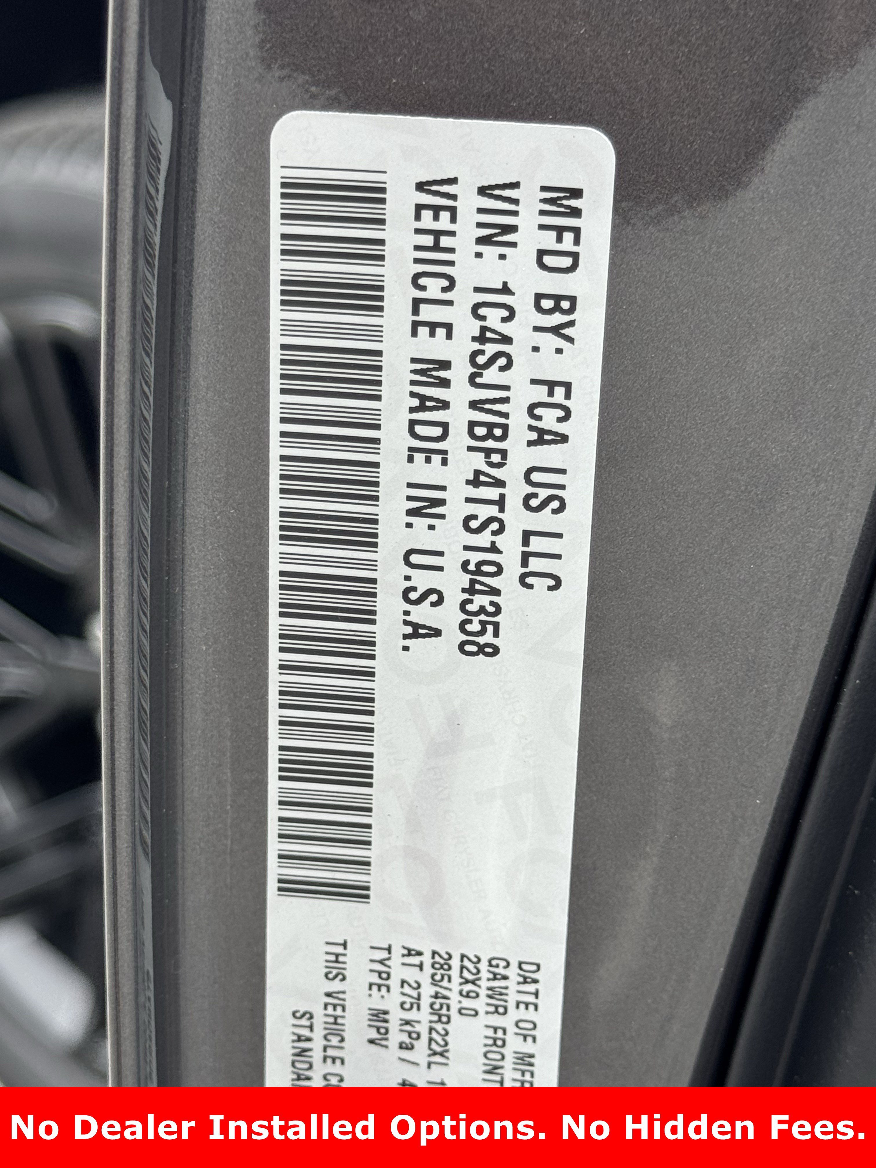 New 2026 Baltic-Gray Metallic Clear-Coat Exterior Paint Jeep Limited Reserve image 20
