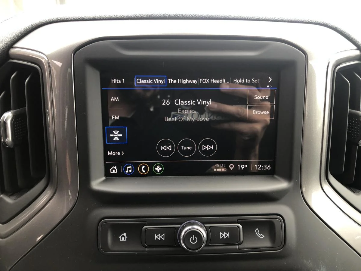 New 2026 White Chevrolet 4wd Crew Cab 147 image 14