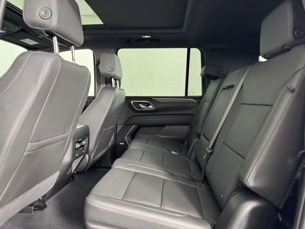 Used 2024 White Chevrolet LT image 30