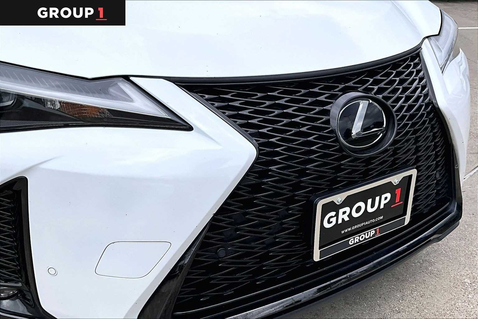 Certified Used 2024 ULTRA WHITE Lexus F SPORT Handling image 27