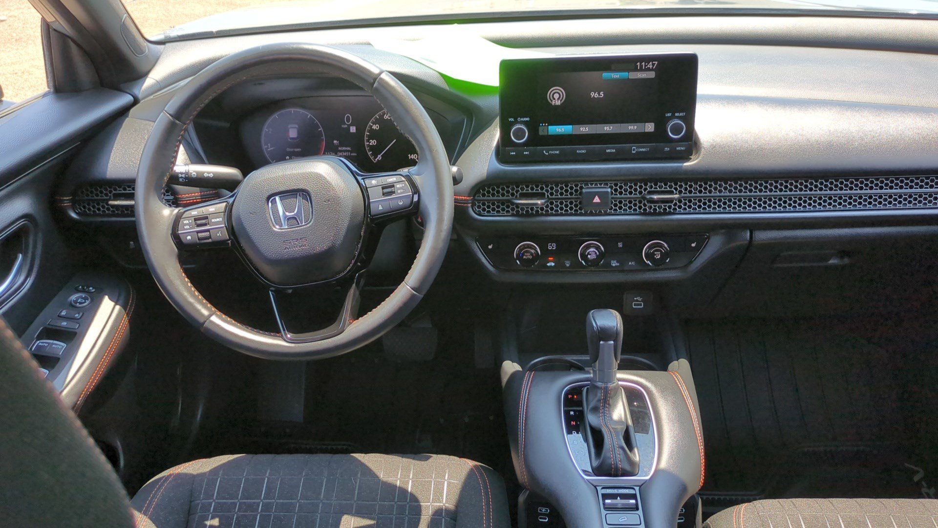 Certified Used 2024 Urban Gray Honda Sport image 27