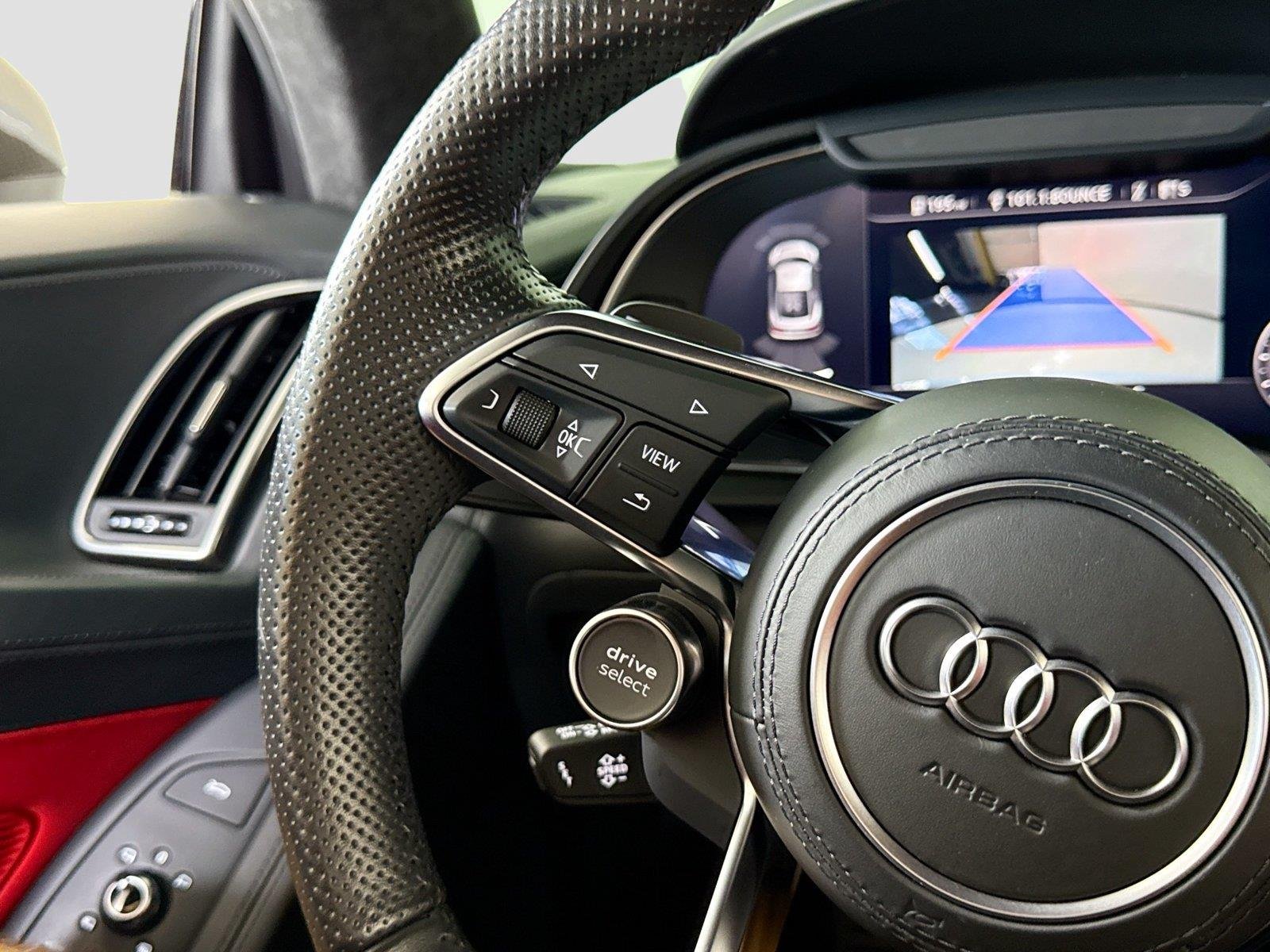 Used 2021 Suzuka Gray Metallic Audi 5.2 V10 | Carbon Ext Pkg | Diamond Stitched Int | Premium Pkg image 22