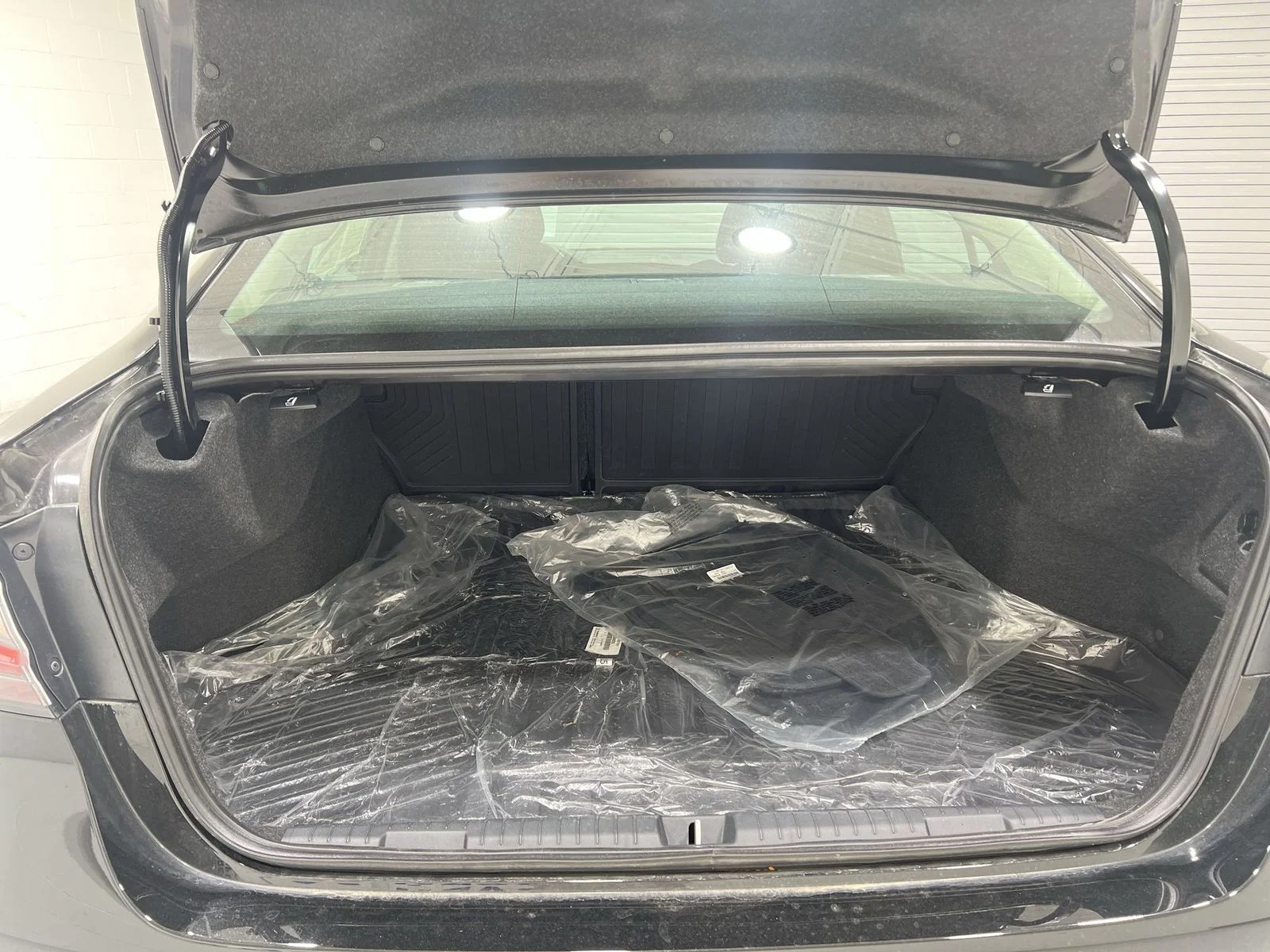 2025 Subaru Legacy Premium - Photo 22