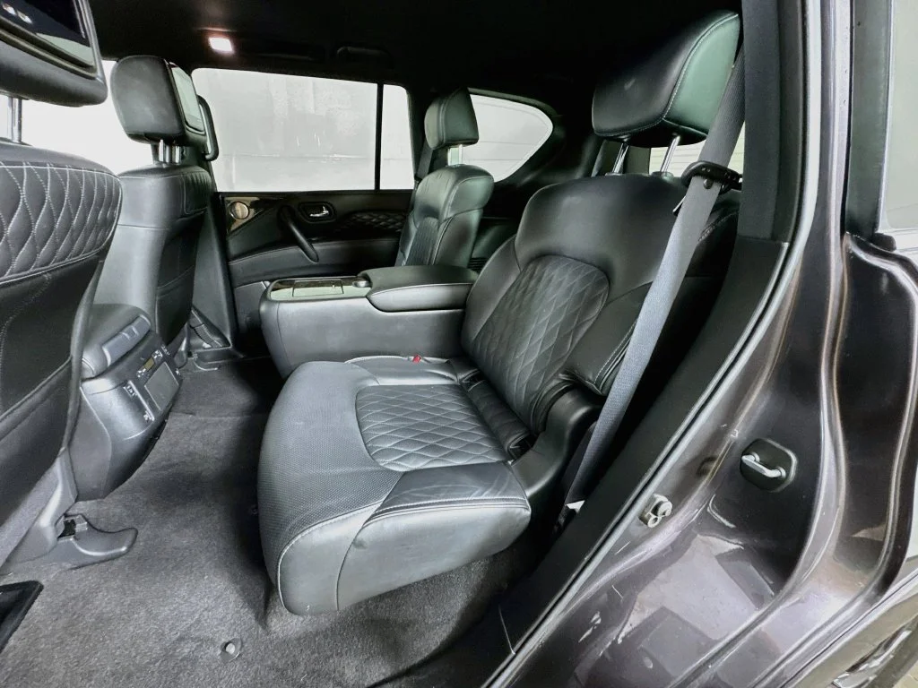 Used 2022 Black INFINITI LUXE image 31