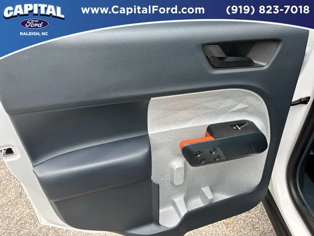 Used 2024 White Ford XLT image 17