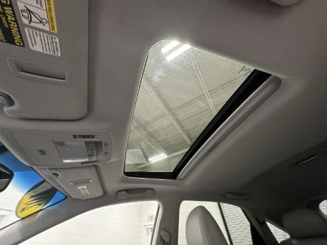 Used 2013 Silver Lexus 350 image 21