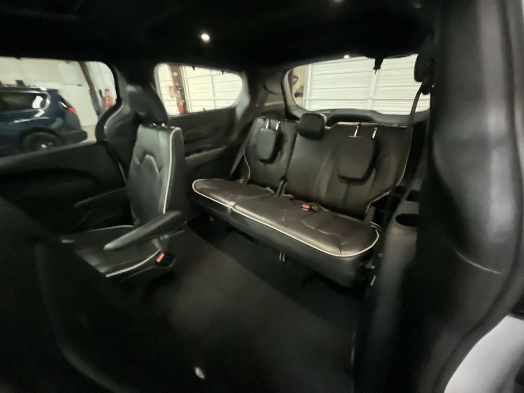 2025 Chrysler Pacifica Limited - Photo 24