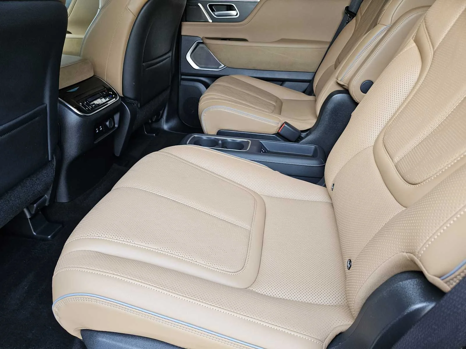Certified Used 2025 Grand Blue INFINITI SENSORY image 26