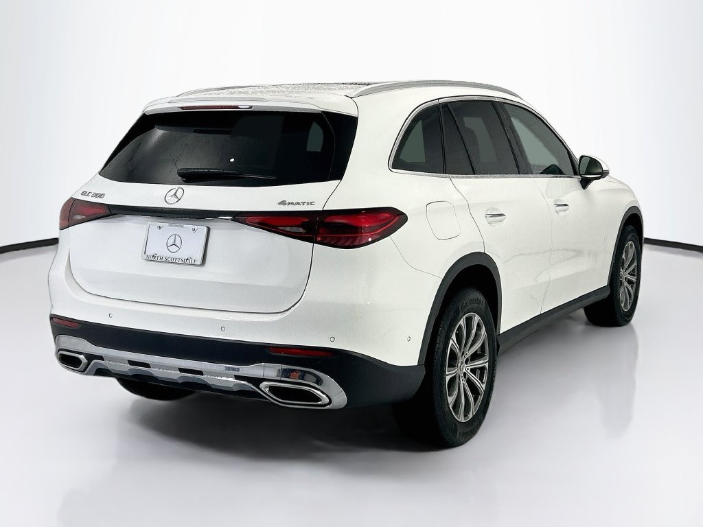 Certified Used 2026 Polar White Mercedes-Benz GLC 300 image 5