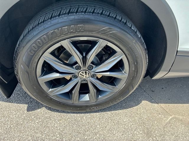 Certified 2023 Volkswagen Tiguan SE with VIN 3VVMB7AX1PM130376 for sale in Kansas City