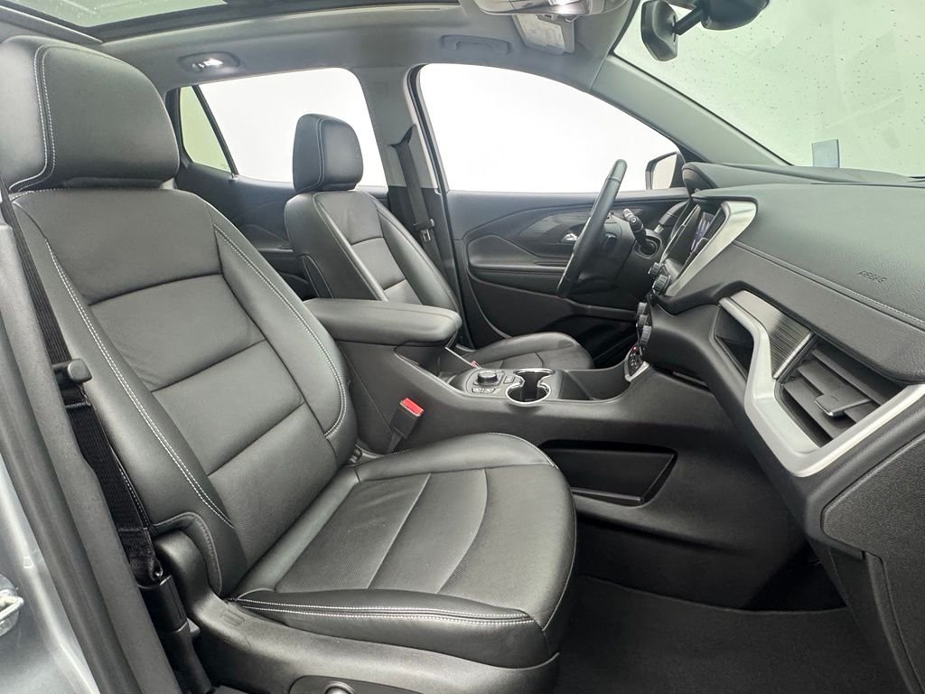 Used 2023 Sterling Metallic GMC SLT image 34
