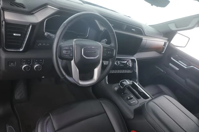 Used 2024 Red GMC Denali image 17
