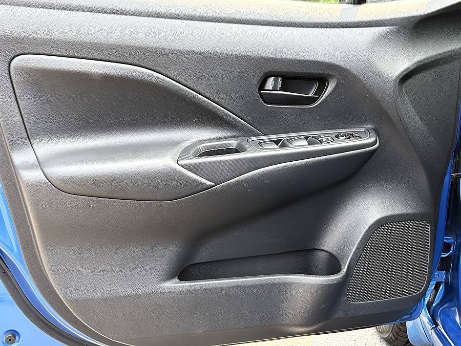 Used 2021 Blue Nissan S 5-Speed Manual Transmission image 16
