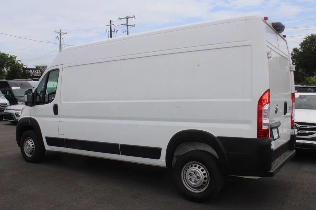Used 2025 White Ram High Roof image 12