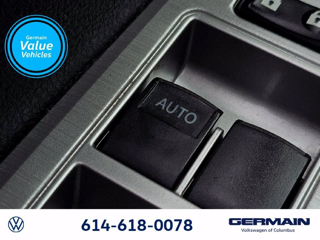 Used 2012 Black Toyota SE image 29