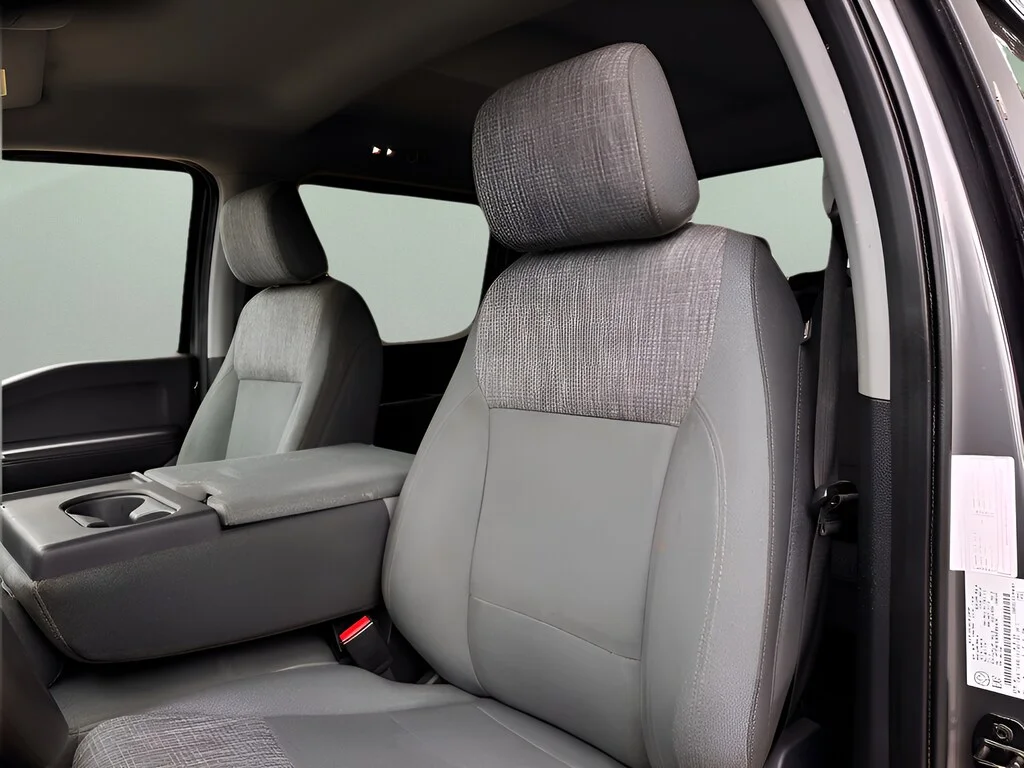 Used 2022 Stone Gray Metallic Ford  image 19