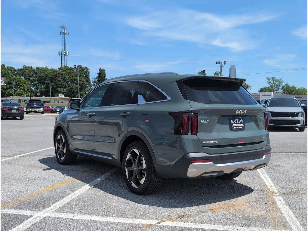New 2026 Cityscape Green Kia EX image 3
