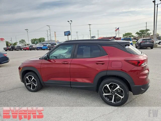Used 2022 Red Chevrolet RS image 25
