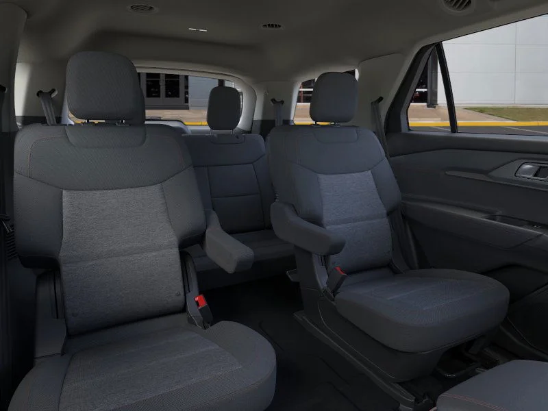 2025 Ford Explorer Active - Photo 11
