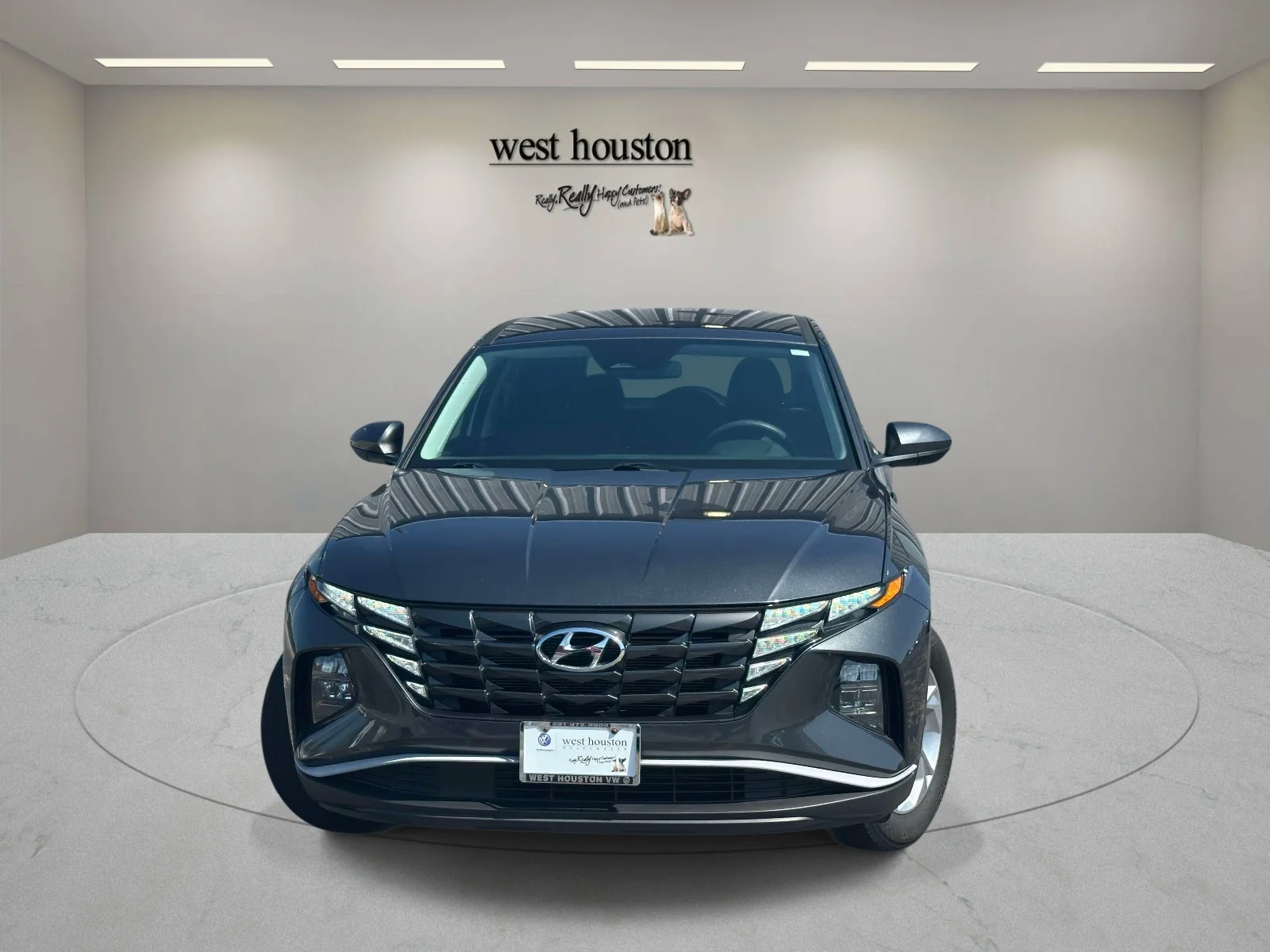 Used 2024 Hampton Gray Hyundai SE image 2