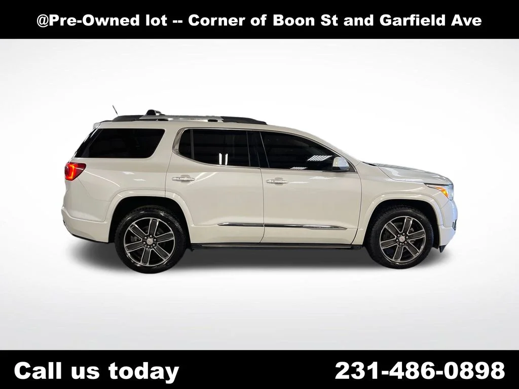 Used 2018 White GMC Denali image 6