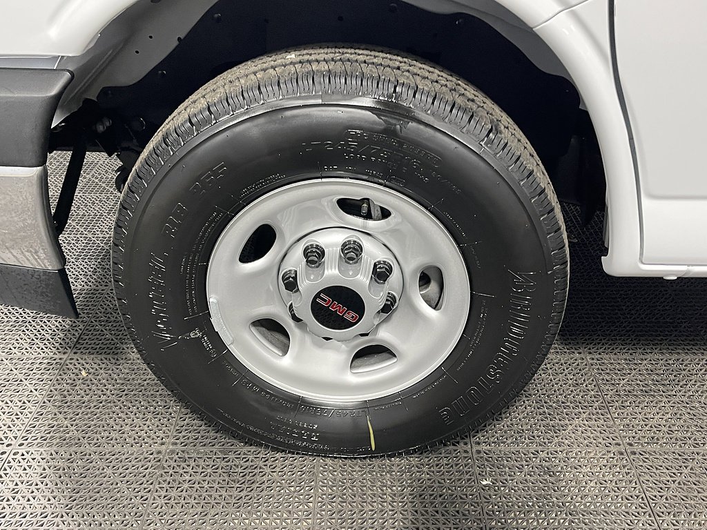 New 2026 Summit White GMC Work Van image 12