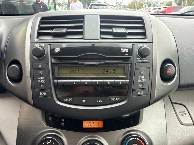 Used 2011 Brown Toyota Base image 21
