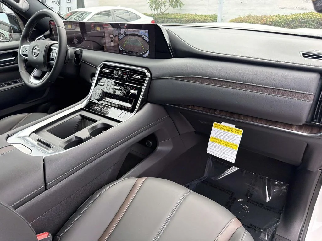 New 2026 Aspen White Tricoat Nissan SL image 35