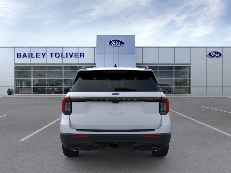 New 2026 Space White Metallic Ford Active 100A image 30
