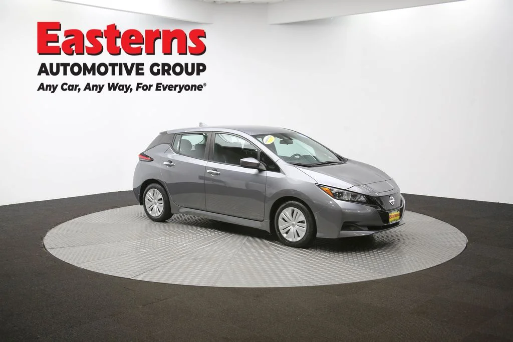 Used 2023 Gray Nissan S image 47