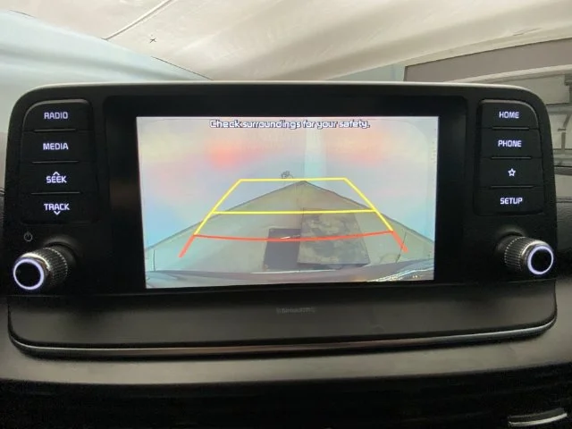 Used 2021 Green Kia S image 17
