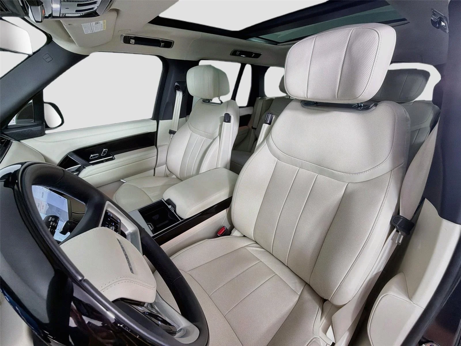 Used 2025 Carpathian Grey Land Rover P550e Autobiography image 19