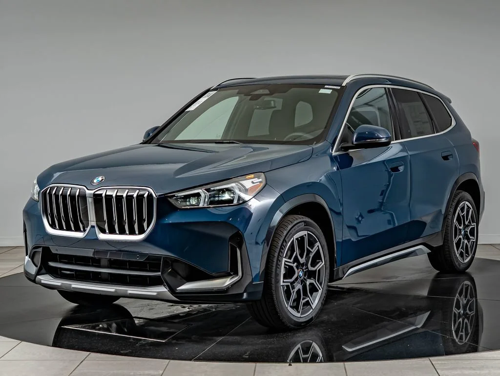 New 2026 Night Dusk Blue Metallic BMW xDrive28i image 1