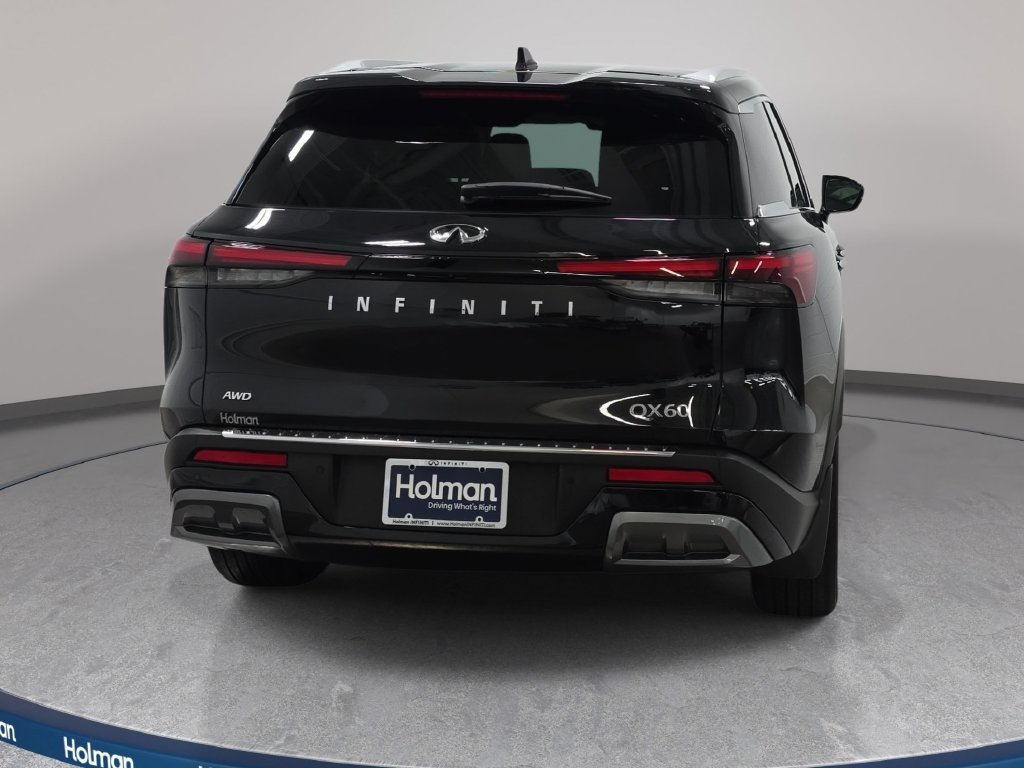 Certified Used 2023 Mineral Black INFINITI Sensory image 6
