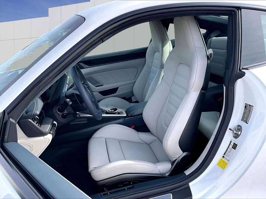 2026 Porsche 911 - Photo 5