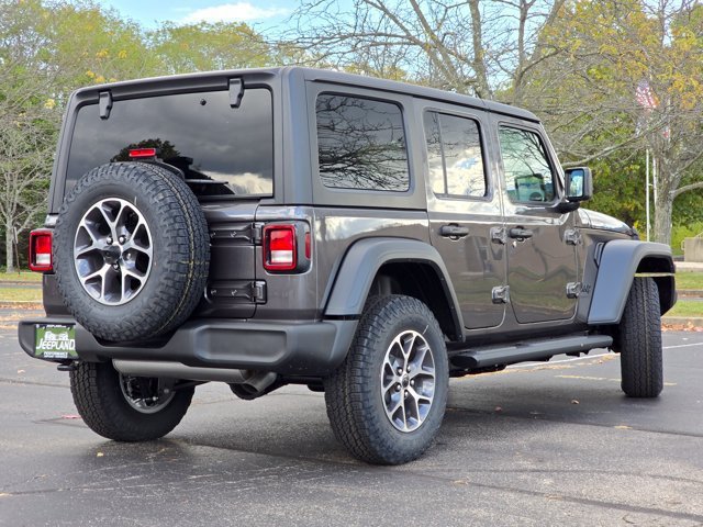 New 2026 Granite Crystal Metallic Clear-Coat Exterior Paint Jeep Sport S image 28
