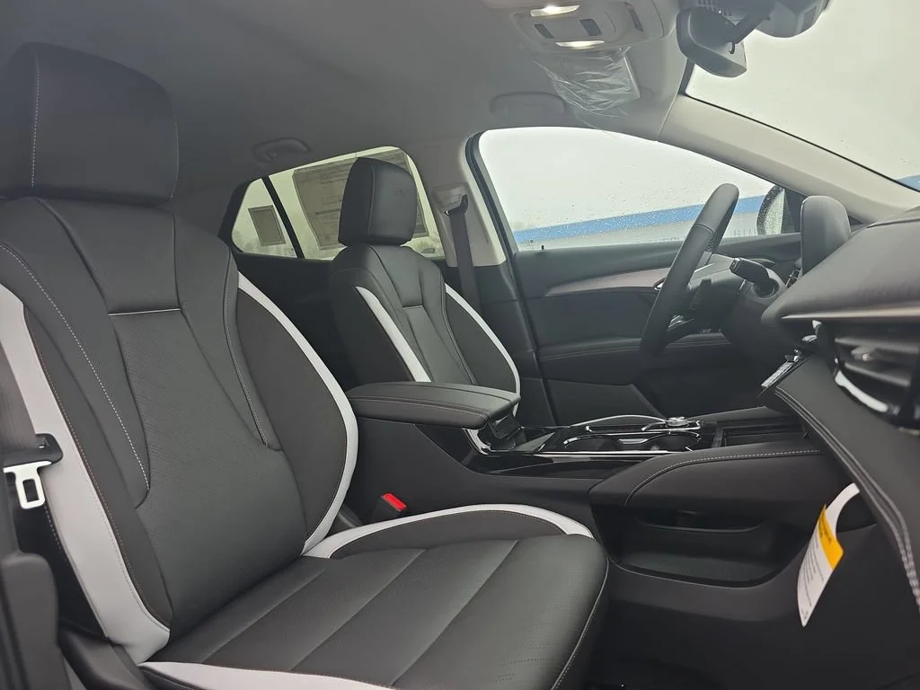 2026 Buick Envision Sport Touring - Photo 13