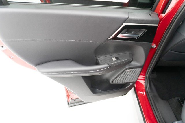 New 2026 Red Diamond Mitsubishi SE image 18