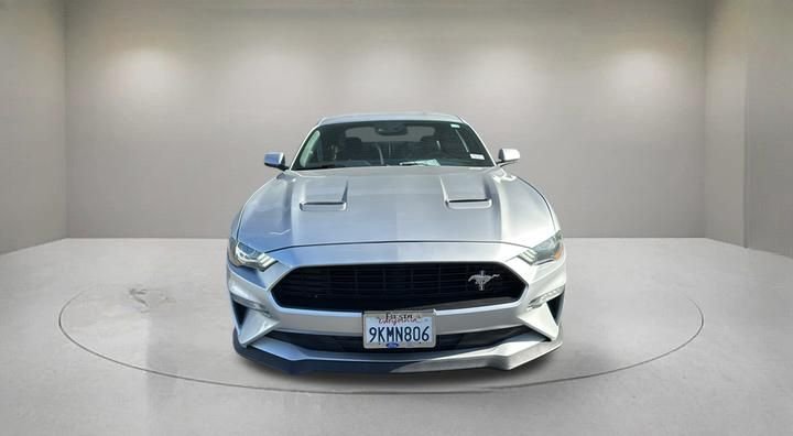 Used 2019 Silver Ford GT Premium image 2
