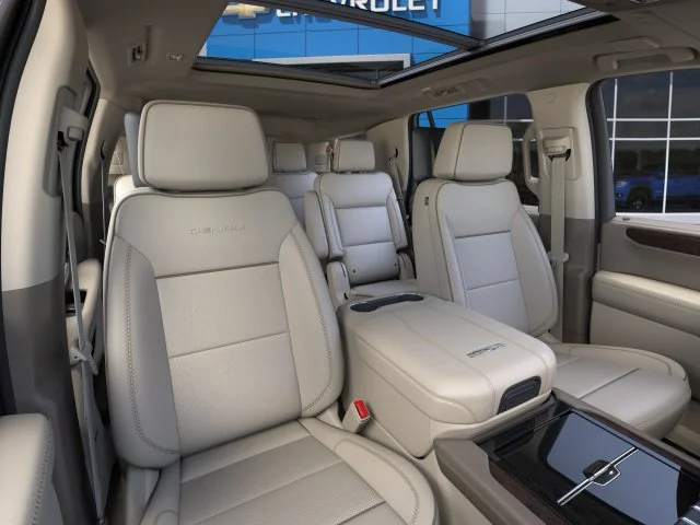 2027 GMC Yukon Denali - Photo 16