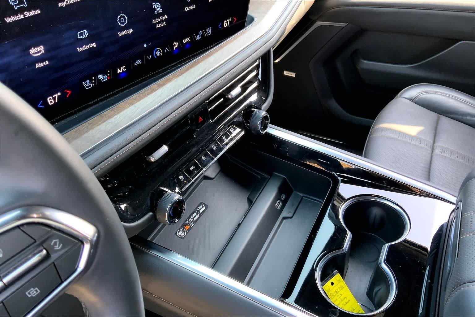 2025 Chevrolet Tahoe High Country - Photo 37