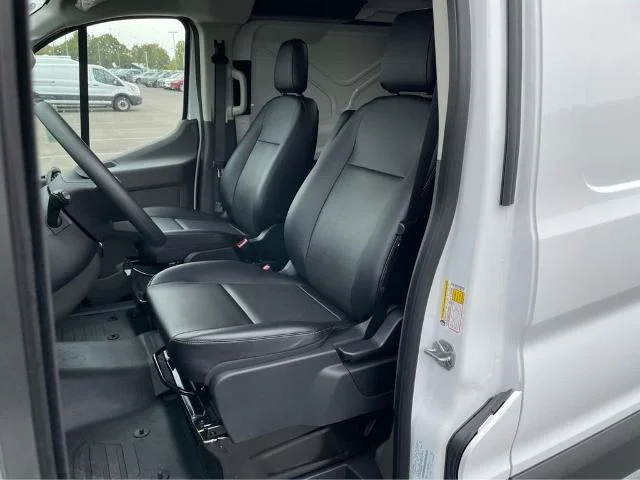 2025 Ford Transit Van Base - Photo 37