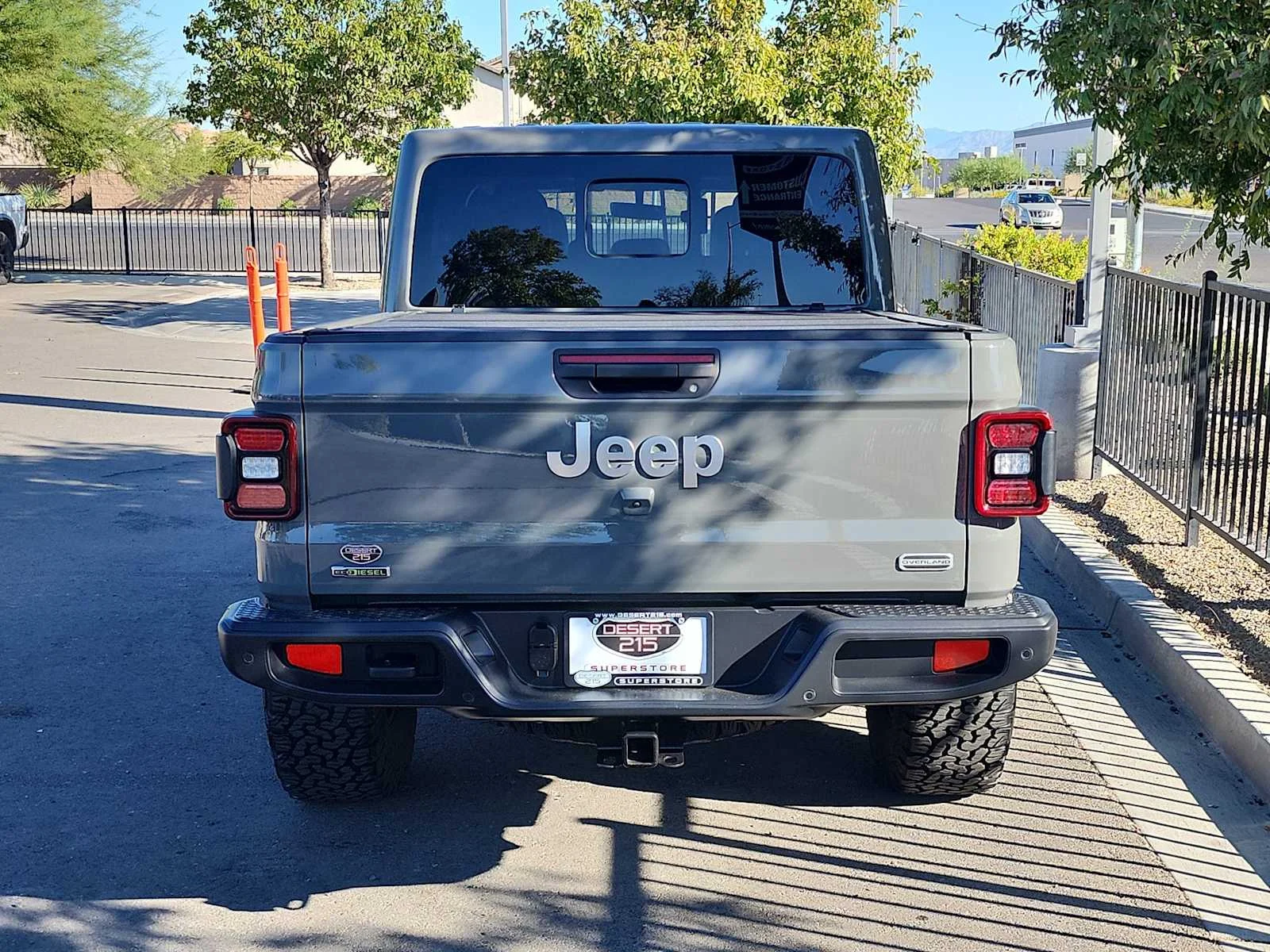 Used 2021 Sting-Gray Clearcoat Jeep Overland image 7