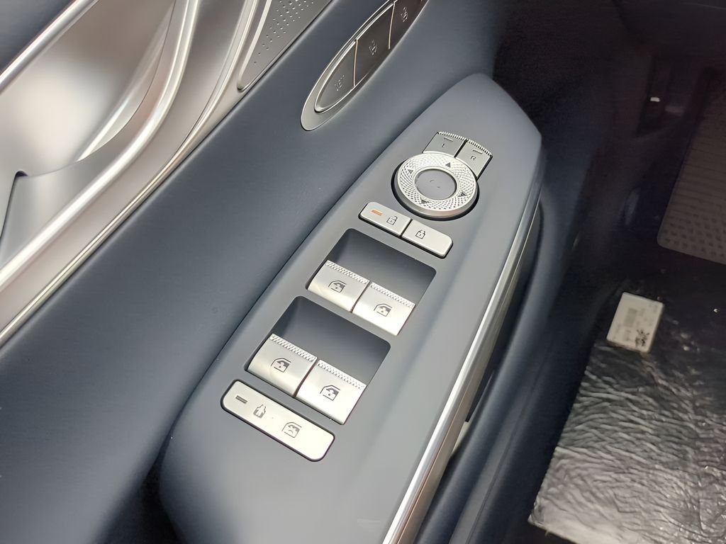 2026 GENESIS GV70 Sport Prestige - Photo 22