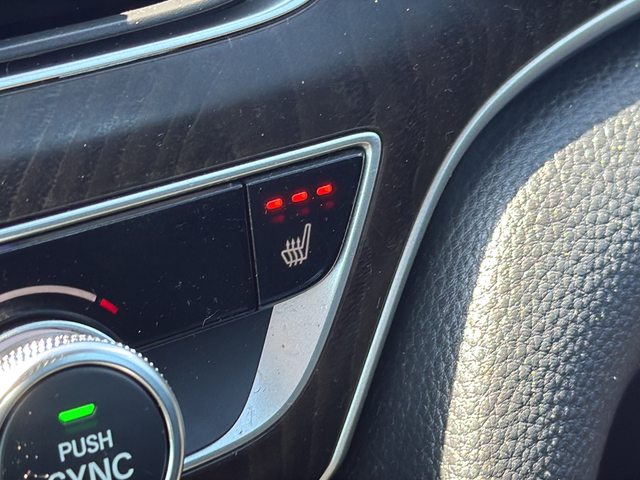Used 2019 Silver Honda EX-L image 30