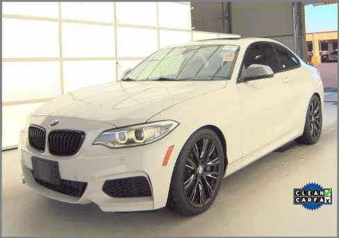 2015 BMW 2 Series M235i Coupe's photo