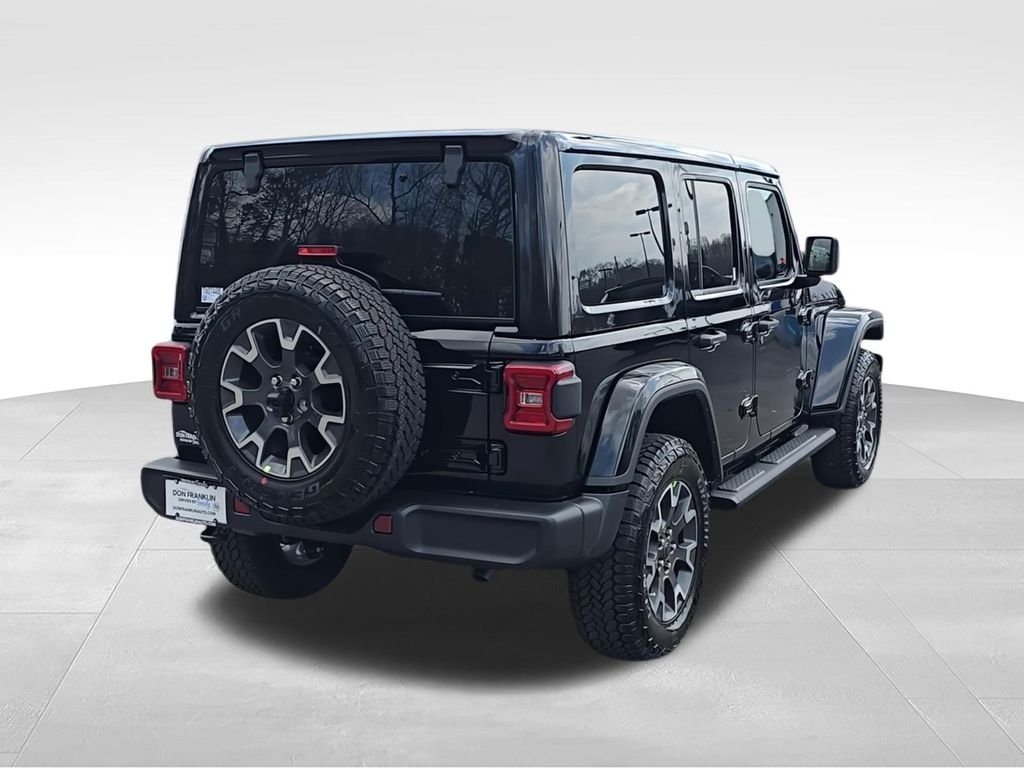 New 2026 Black Clear-Coat Exterior Paint Jeep Sahara image 8