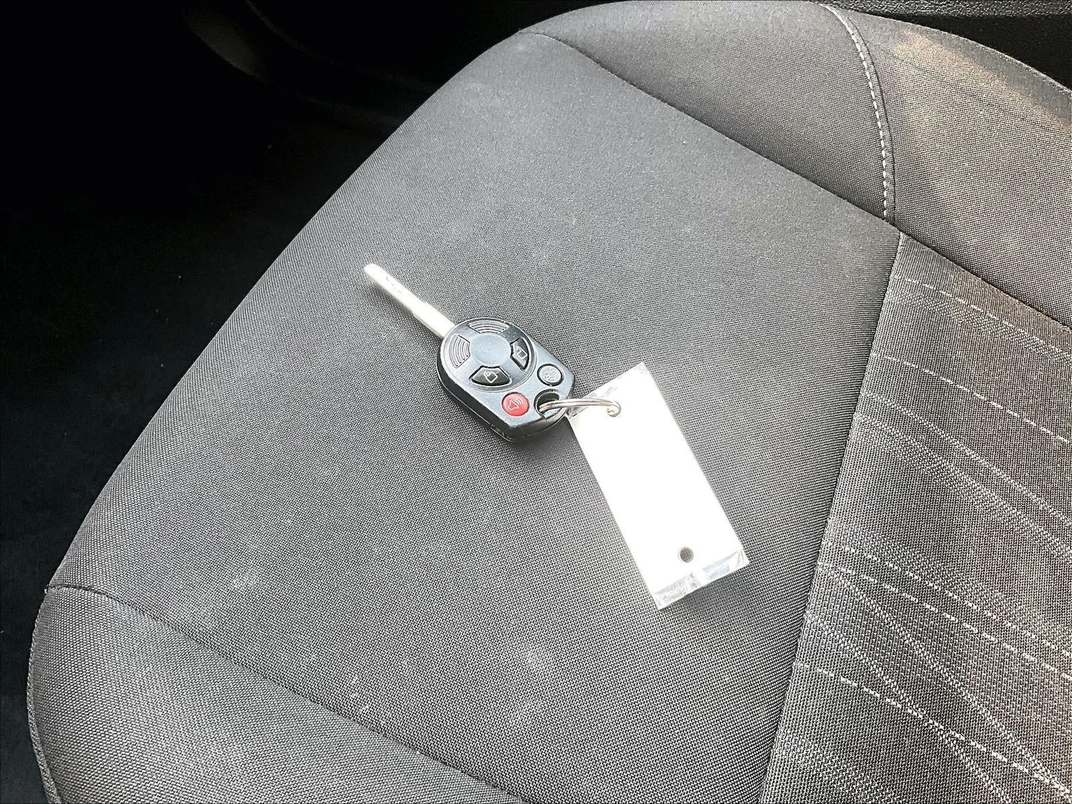 Used 2016 Silver Ford SE image 11