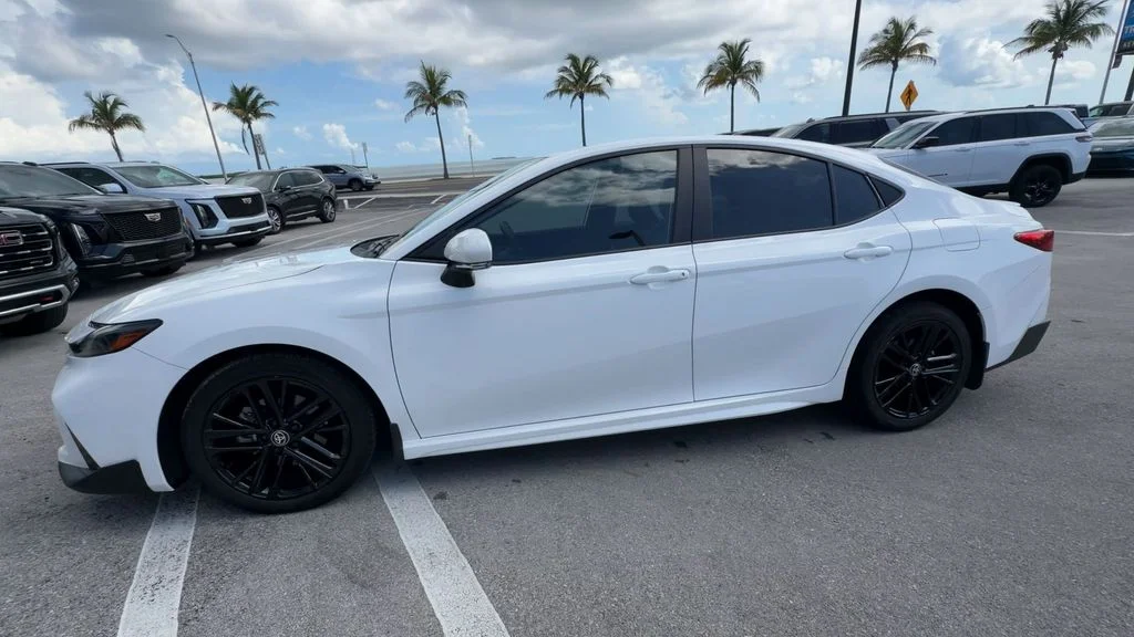 Used 2025 White Toyota SE image 5
